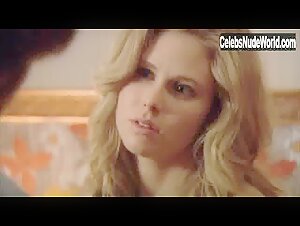 Anna Hutchison Lingerie , Kissing scene in Underbelly (2008-2013) 5