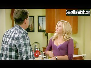 Anna Hutchison underwear, Sexy scene in Anger Management (2012-2014) 8