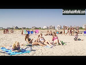 Zoe Levin, AnnaSophia Robb, Devon Werden, Ava Deluca-Verley Sexy, bikini scene in The Way, Way Back (2013) 1