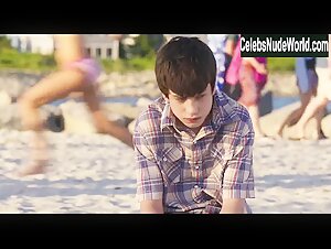 Zoe Levin, AnnaSophia Robb, Devon Werden, Ava Deluca-Verley Sexy, bikini scene in The Way, Way Back (2013) 8