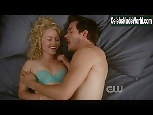 AnnaSophia Robb underwear, Sexy scene in The Carrie Diaries (2013-2014) 1