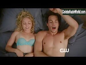 AnnaSophia Robb underwear, Sexy scene in The Carrie Diaries (2013-2014)