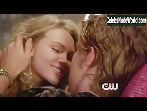 AnnaSophia Robb Sexy scene in The Carrie Diaries (2013-2014) 7