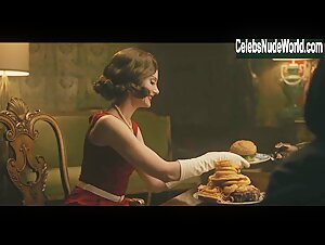 April Bowlby Sexy scene in Titans (2018-2021) 11