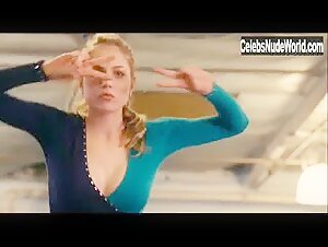 Brooke Nevin Sexy scene in The Comebacks (2007) 15