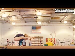Brooke Nevin Sexy scene in The Comebacks (2007) 18