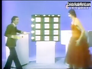 Betty Thomas Sexy scene in Tunnelvision (1976) 11