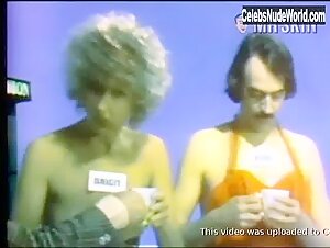 Betty Thomas Sexy scene in Tunnelvision (1976) 14