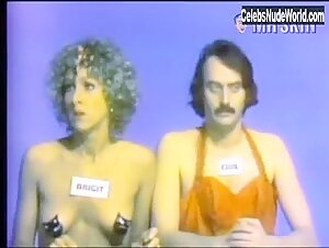 Betty Thomas Sexy scene in Tunnelvision (1976) 5