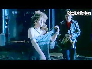 Bernadette Peters underwear, Sexy scene in Slaves of New York (1989) 2