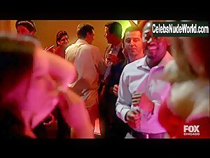 Becky O'Donohue underwear, Sexy scene in House (2004-2012) 20