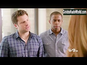 Becky O'Donohue Sexy, bikini scene in Psych (2006-2010) 17