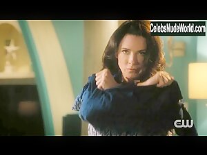 Bridget Regan Attractive,underwear scene in Jane the Virgin (2015-2019) 11