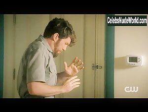 Bridget Regan Attractive,underwear scene in Jane the Virgin (2015-2019) 7