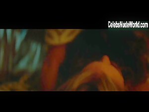 Brianna Barnes Sexy scene in A Midsummer Night's Dream (2017) 12