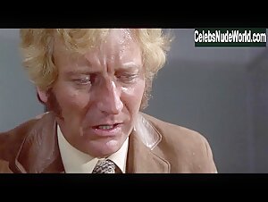 Barbara Leigh-Hunt Nude, bush scene in Frenzy (1972) 15