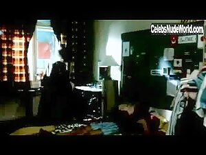 Caroline Loncq Nude, breasts scene in Bolshe Vita (1996) 11