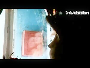 Caroline Loncq Nude, breasts scene in Bolshe Vita (1996) 4
