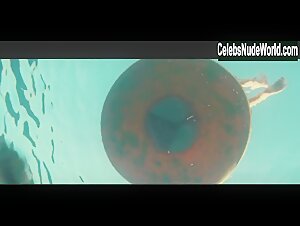Bonnie Morgan Sexy, bikini scene in Piranha 3D (2010) 8