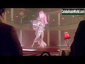 Camille Coduri breasts, Nude scene in King Ralph (1991) 4