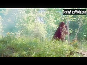 Cara Santana butt, Nude scene in Salem (2014-2017) 10