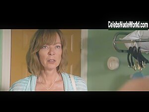 Bridget Everett breasts, Nude scene in Breaking News in Yuba County (2021) 7