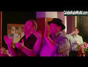 Bridget Everett underwear, Sexy scene in Somebody Somewhere (2022-) 9