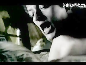 Chandra West Nude, butt scene in The Covenant: Brotherhood of Evil (2006)