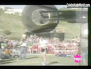 Catherine Bach Sexy scene in Battle of the Network Stars (1976-1979) 3