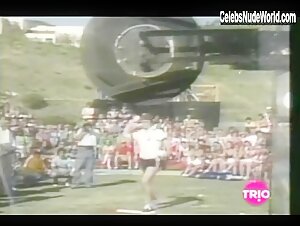 Catherine Bach Sexy scene in Battle of the Network Stars (1976-1979) 4