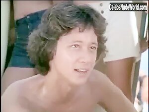 Cheryl Ladd bikini, Sexy scene in Charlie's Angels (1976-1981) 17