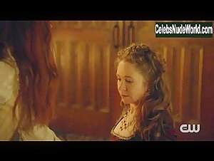 Megan Follows, Catherine Bérubé Sexy, lesbian scene in Reign (2013-2017) 1