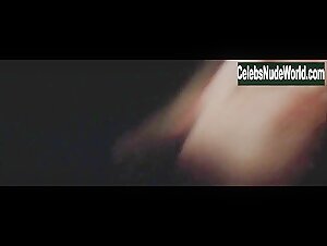 Chloe Russell Nude, breasts scene in Suspect Zero (2004) 6