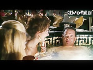 Cyia Batten, Hilary Angelo Nude, breasts scene in Charlie Wilson's War (2007) 8