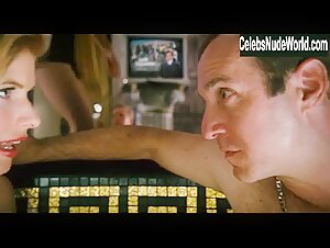 Cyia Batten, Hilary Angelo breasts, Nude scene in Charlie Wilson's War (2007) 3