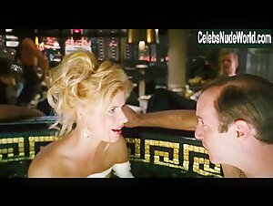 Cyia Batten, Hilary Angelo breasts, Nude scene in Charlie Wilson's War (2007) 6