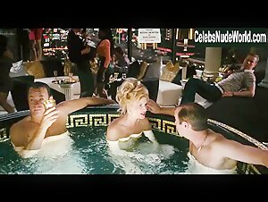 Cyia Batten, Hilary Angelo breasts, Nude scene in Charlie Wilson's War (2007) 9