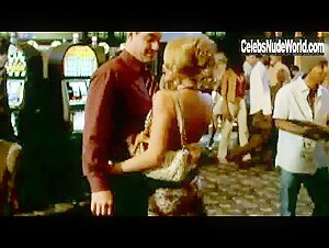 Christina Cindrich underwear, Sexy scene in Las Vegas (2003-2008) 15