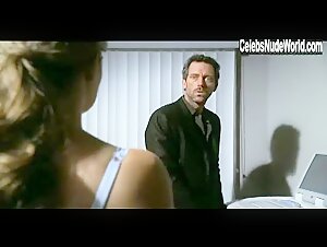 Clementine Ford underwear, Sexy scene in House (2004-2012) 4