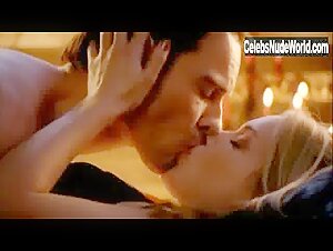 Christina Cole Blonde , Kissing scene in Hex (2004-2011) 11