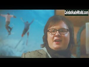 Collette Wolfe Attractive,underclothing scene in Hot Tub Time Machine (2010) 5