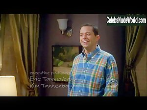 Courtney Thorne-Smith Sexy scene in Two and a Half Men (2003-2015) 12