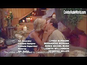 Courtney Thorne-Smith Sexy scene in According to Jim (2001-2004) 20