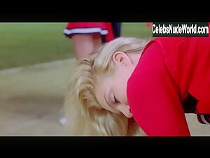 Clare Kramer Sexy scene in Bring It On (2000) 6