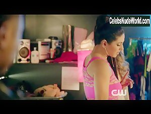 Chasty Ballesteros, Cristina Rosato, Karissa Tynes, Tiffany Mack, Jessica Lu Sexy,underclothing scene in iZombie (2015-2019) 13