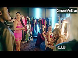 Chasty Ballesteros, Cristina Rosato, Karissa Tynes, Tiffany Mack, Jessica Lu Sexy,underclothing scene in iZombie (2015-2019) 5