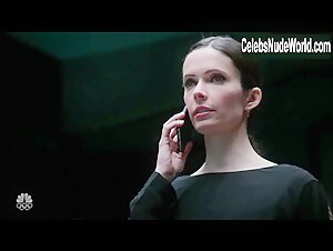 Claire Coffee Sexy scene in Grimm (2012-2016) 12