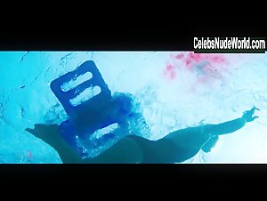 Claire Holt, Mandy Moore Sexy, bikini scene in 47 Meters Down (2016) 11