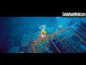 Claire Holt Sexy, bikini scene in 47 Meters Down (2016) 15