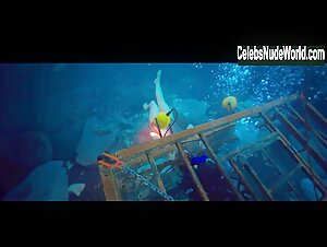 Claire Holt Sexy, bikini scene in 47 Meters Down (2016) 16